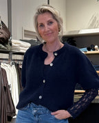 Triple Nine - Kanten Top Lucy Navy Top - Est Voilà