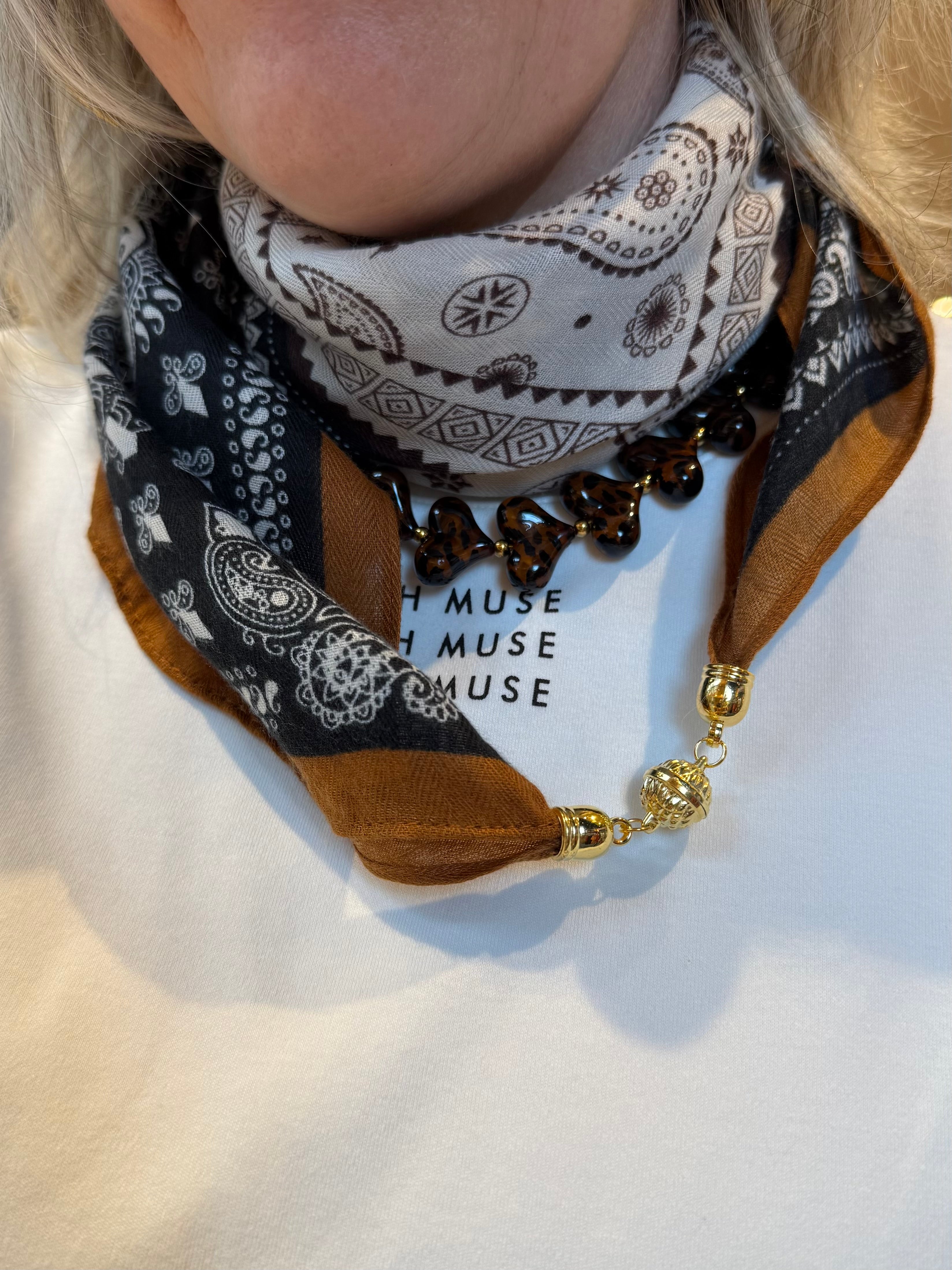 Est Voilà - Sjaal Magneet Stip Bruin Sjaals - Est Voilà