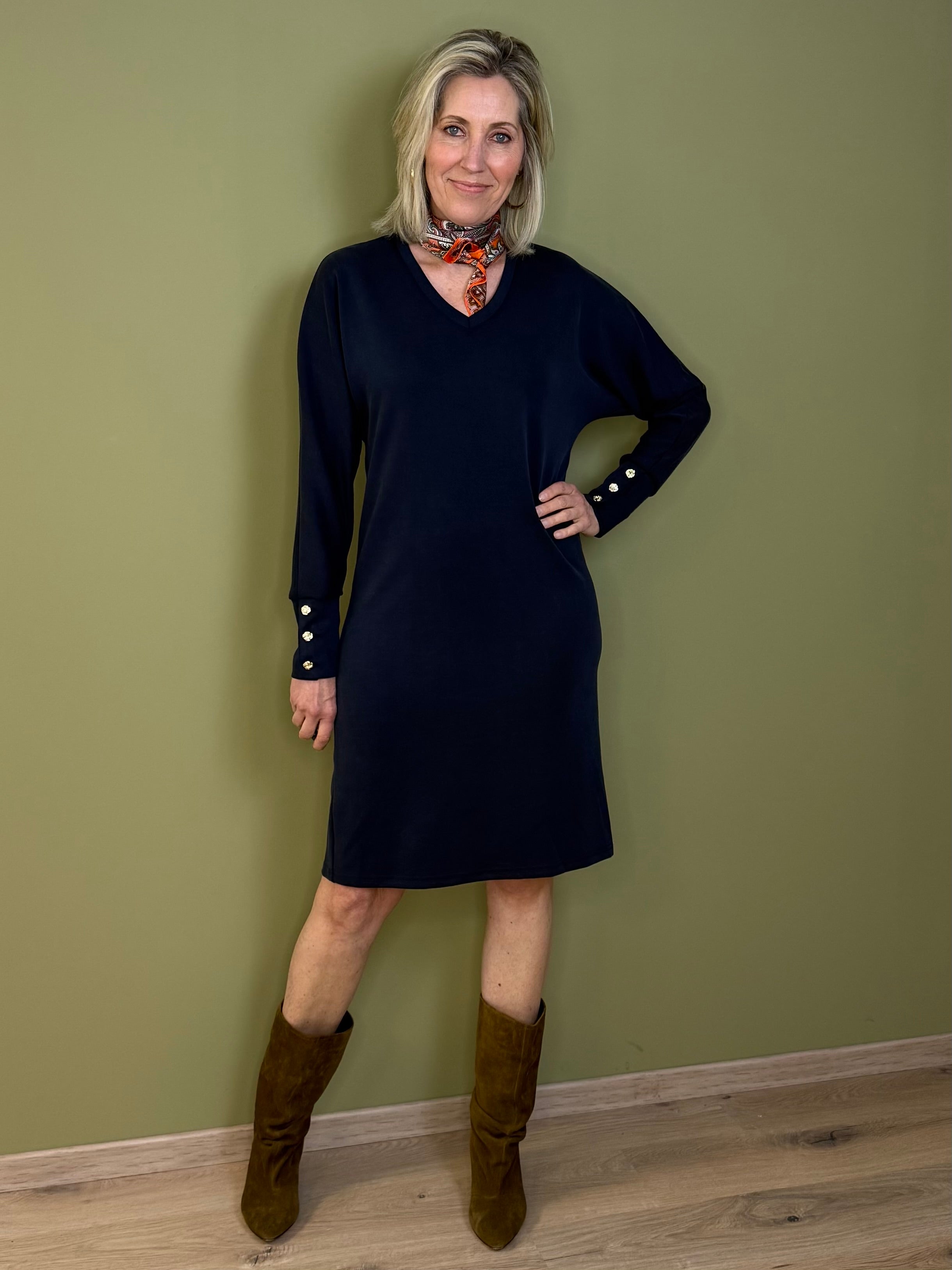 Triple Nine - Scuba Jurk Noor Navy - 61101 jurk - Est Voilà