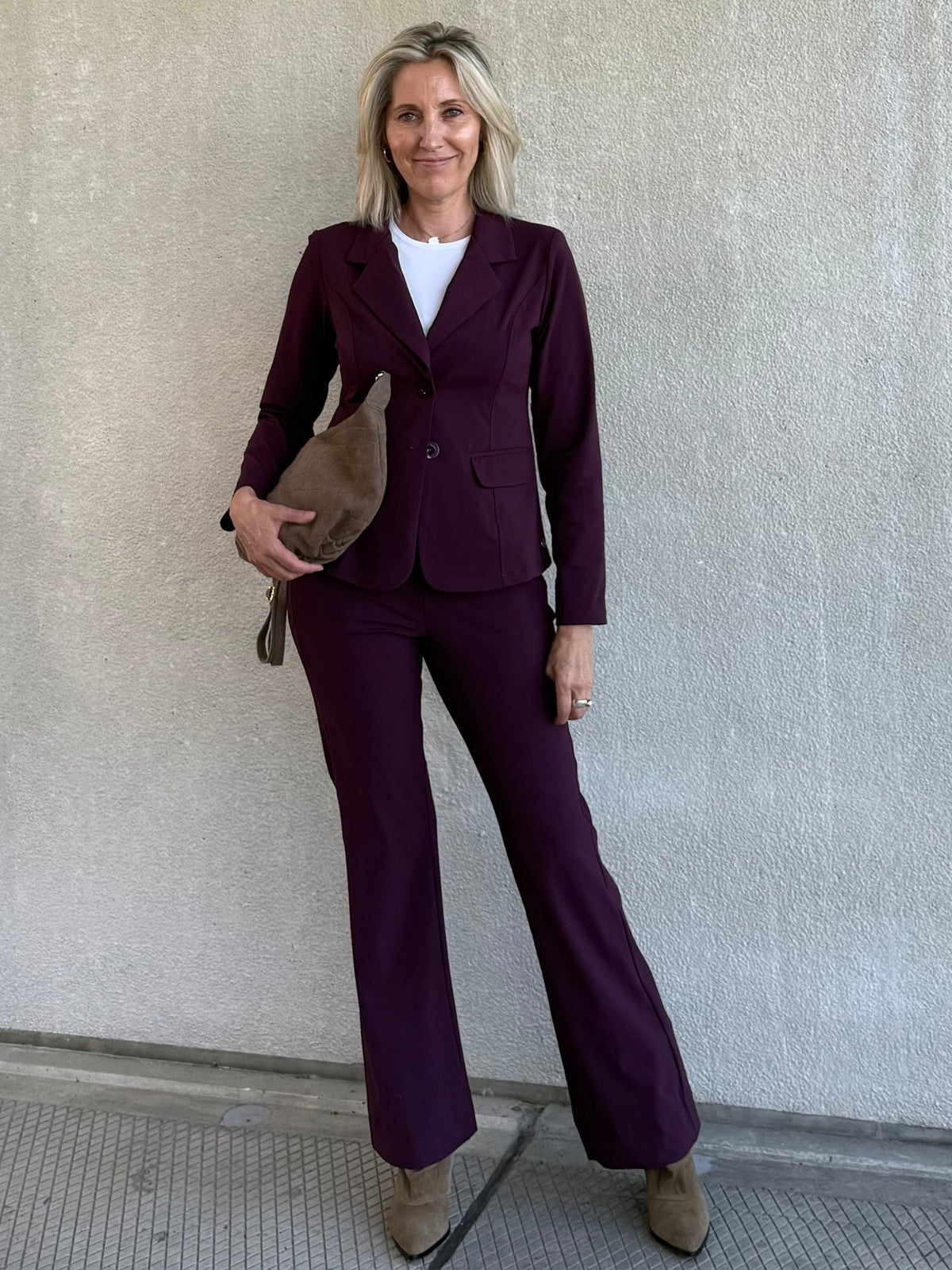 Triple Nine - Travel Broek Joy Aubergine - 3002 - Peet kleding