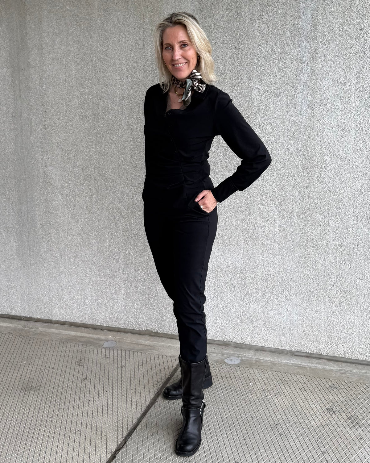 Triple Nine - Travel Blouse Dianne Zwart - 6960 Blouse - Est Voilà