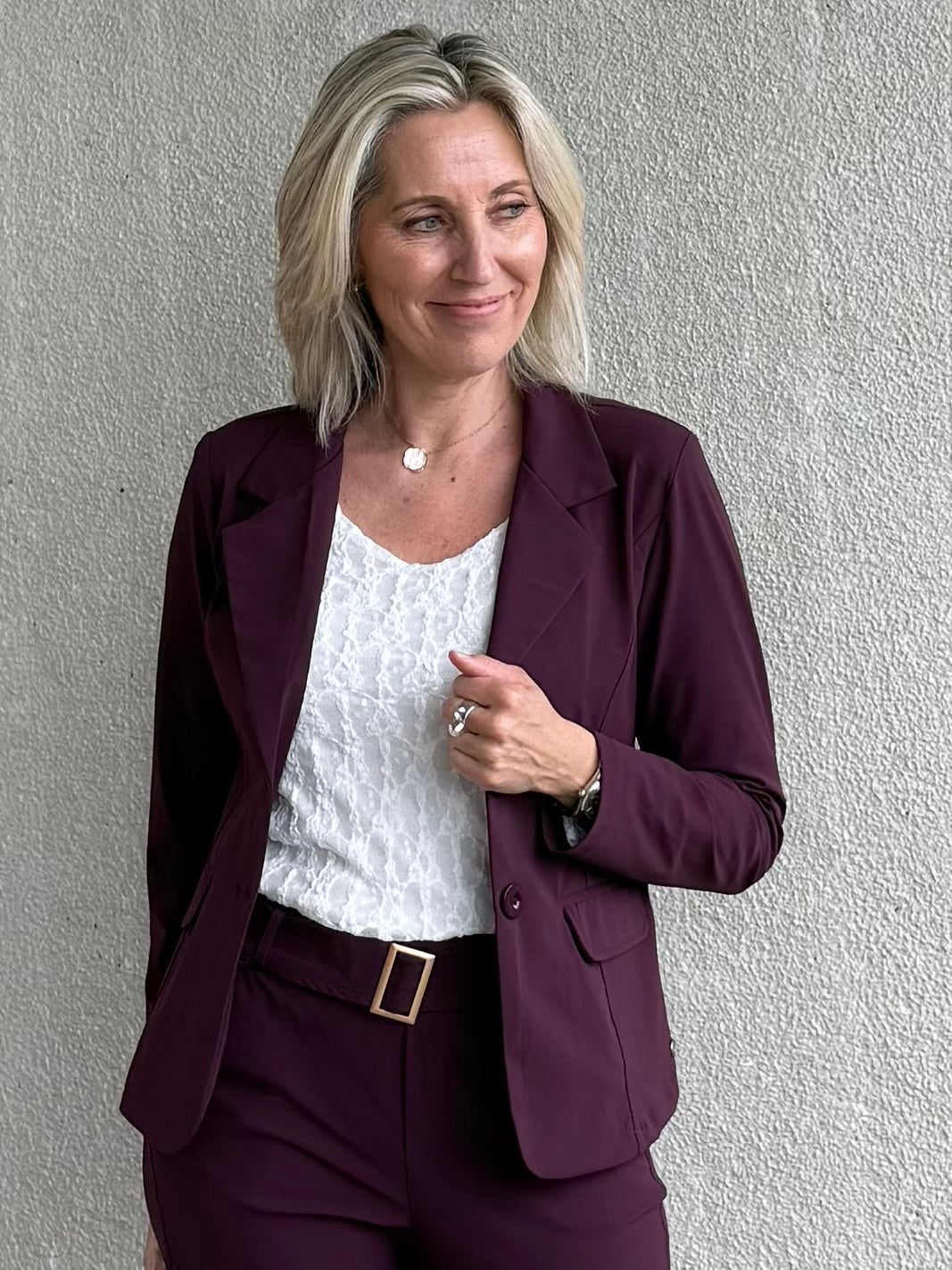 Triple Nine - Travel Blazer Francis Aubergine - 3101 Blazer - Est Voilà