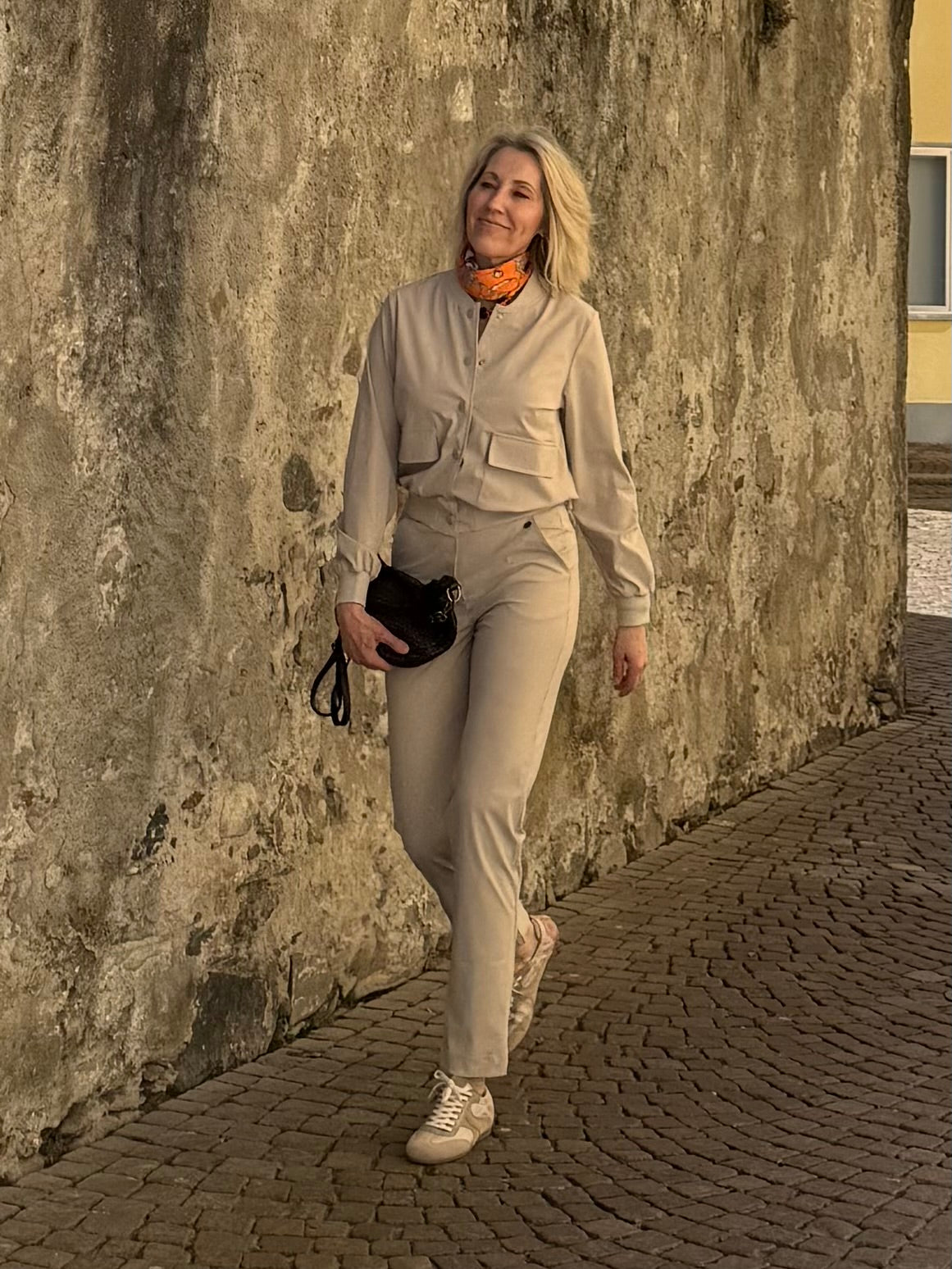 Travel Bomber Kiki Beige - 91101 Jas - Est Voilà