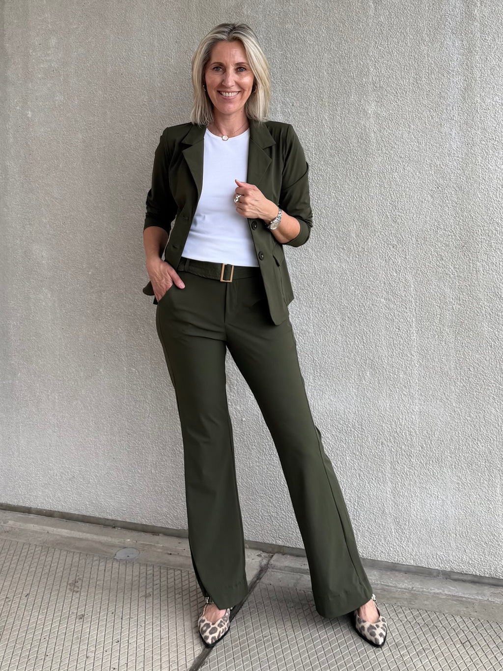 Triple Nine - Travel Broek Joy Olijfgroen - 3002 Broek - Est Voilà