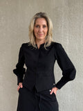 Travel Jacket Milly Zwart - 3905 Blazer - Est Voilà