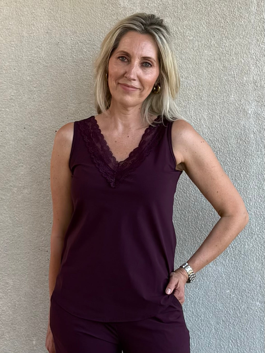 Triple Nine - Travel Top Marly Aubergine - 6913 top - Est Voilà