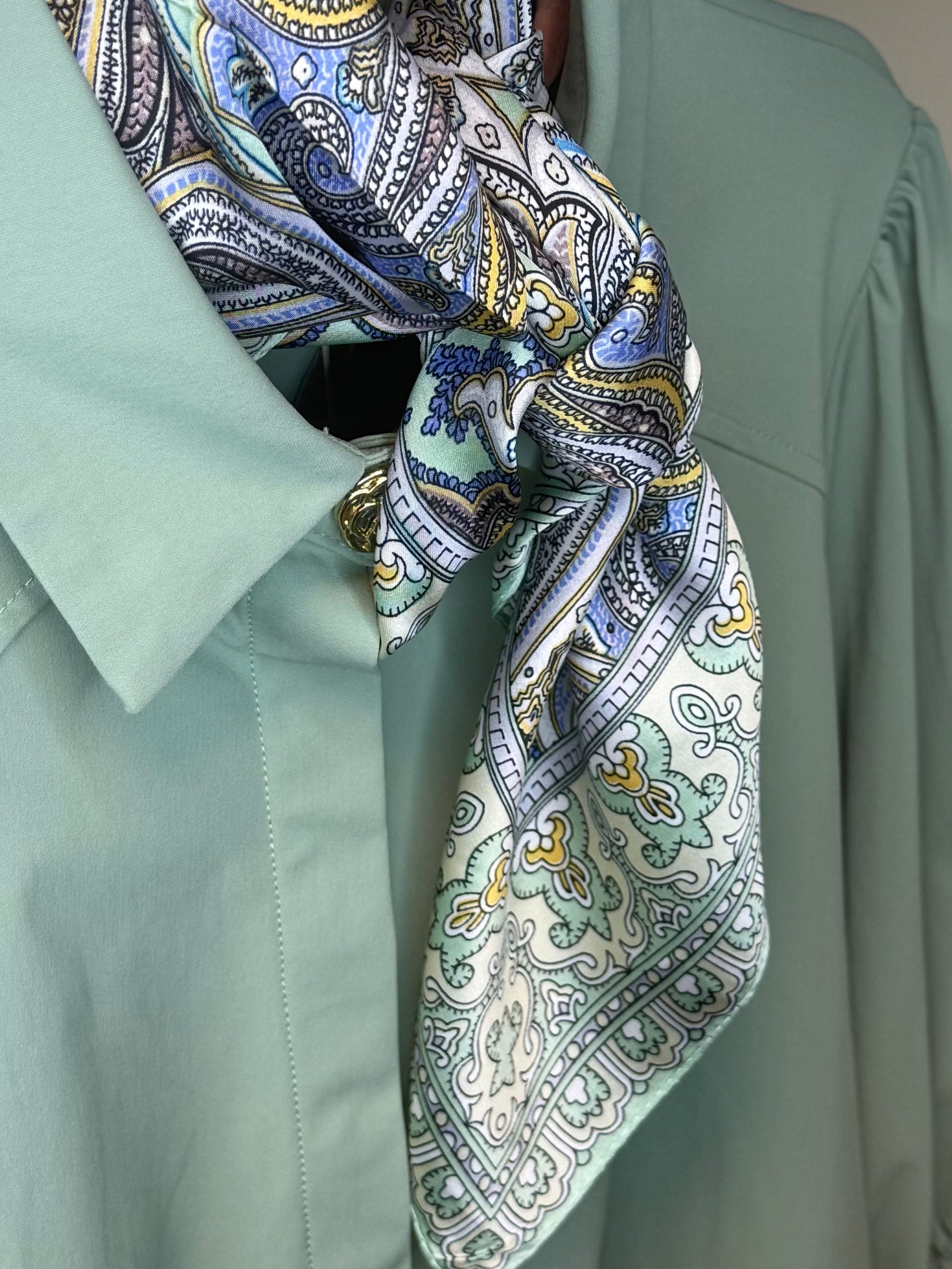 Est Voilà - Sjaal Paisley Saliegroen Tassen - Est Voilà