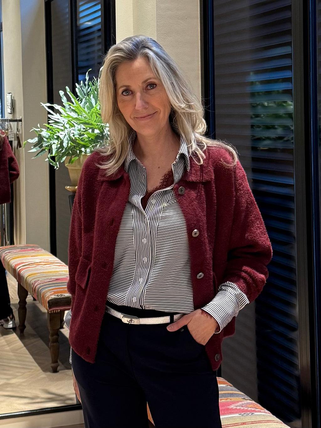 Travel Blouse Birgit Navy - 5922 Top - Est Voilà