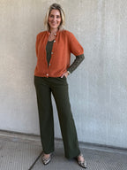 Triple Nine - Travel Broek Mirte Olijfgroen - 2701 Broek - Est Voilà