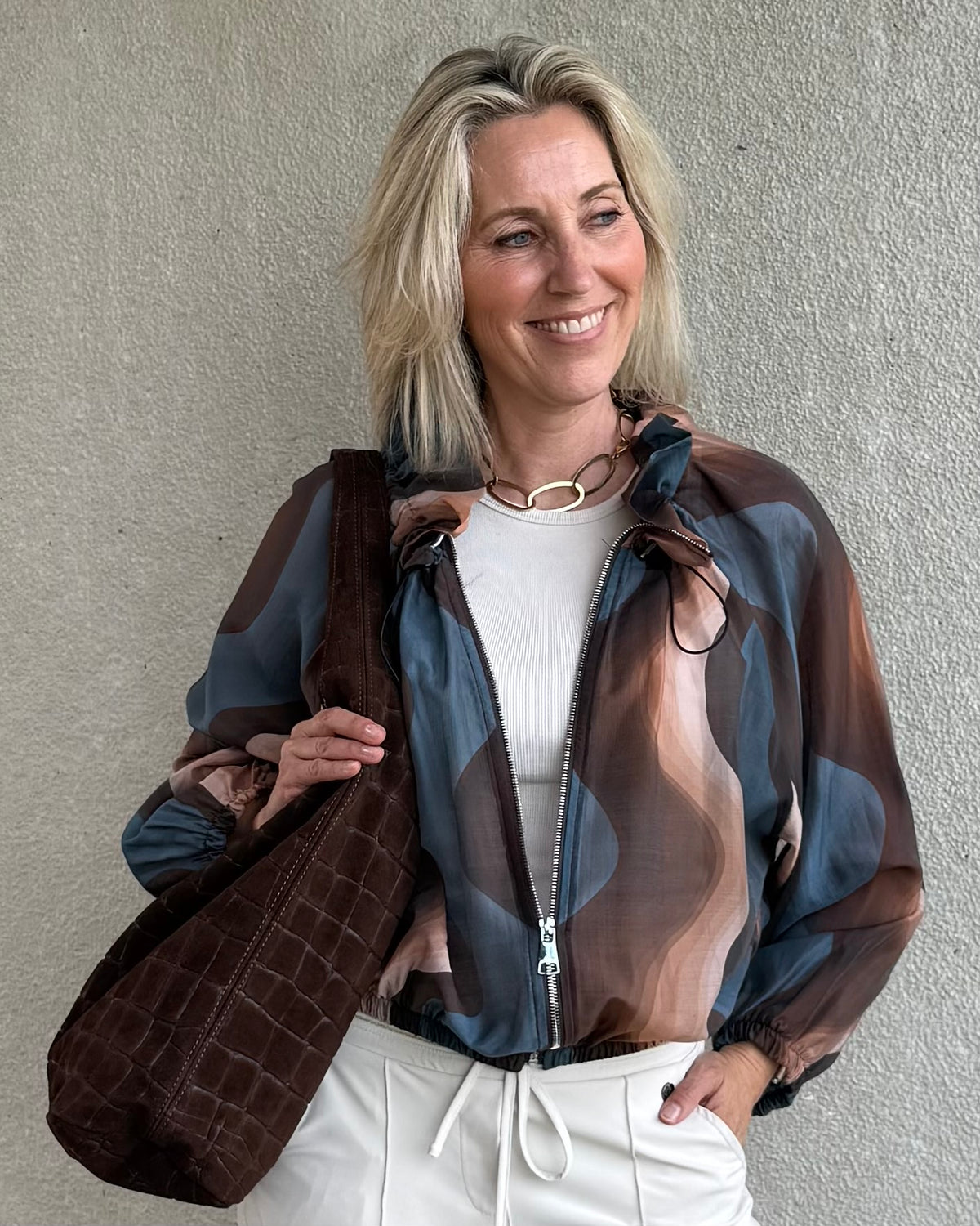 Est Voilà - Blouson Silky Wave Blauw Blouse - Est Voilà