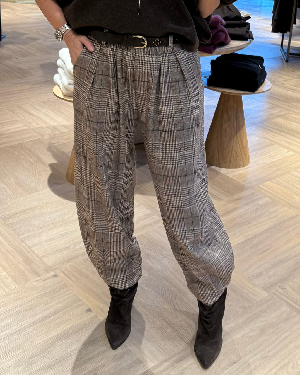 Broek Korte Barrel Ruit Bruin - Peet kleding