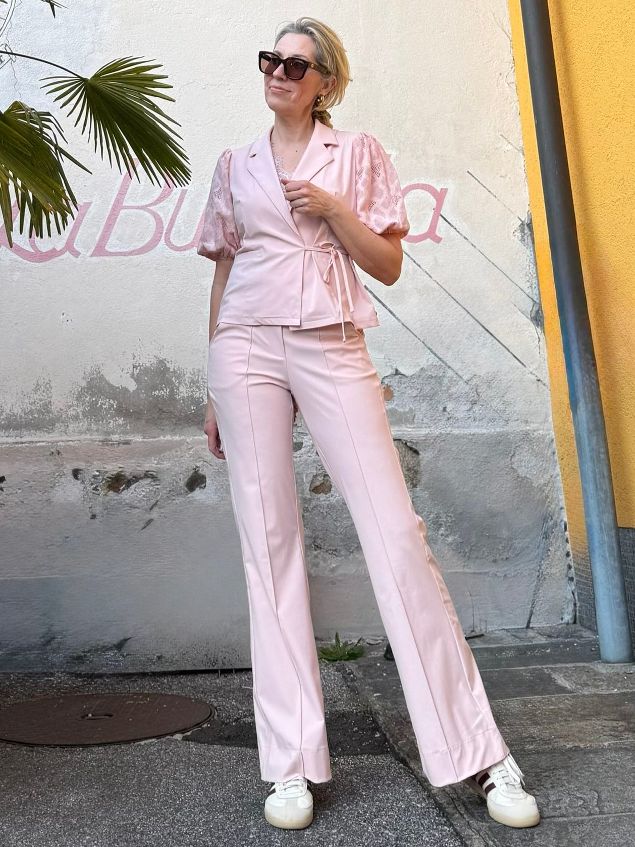 Triple Nine - Travel Broek Anna Poederroze - 2304 Broek - Est Voilà