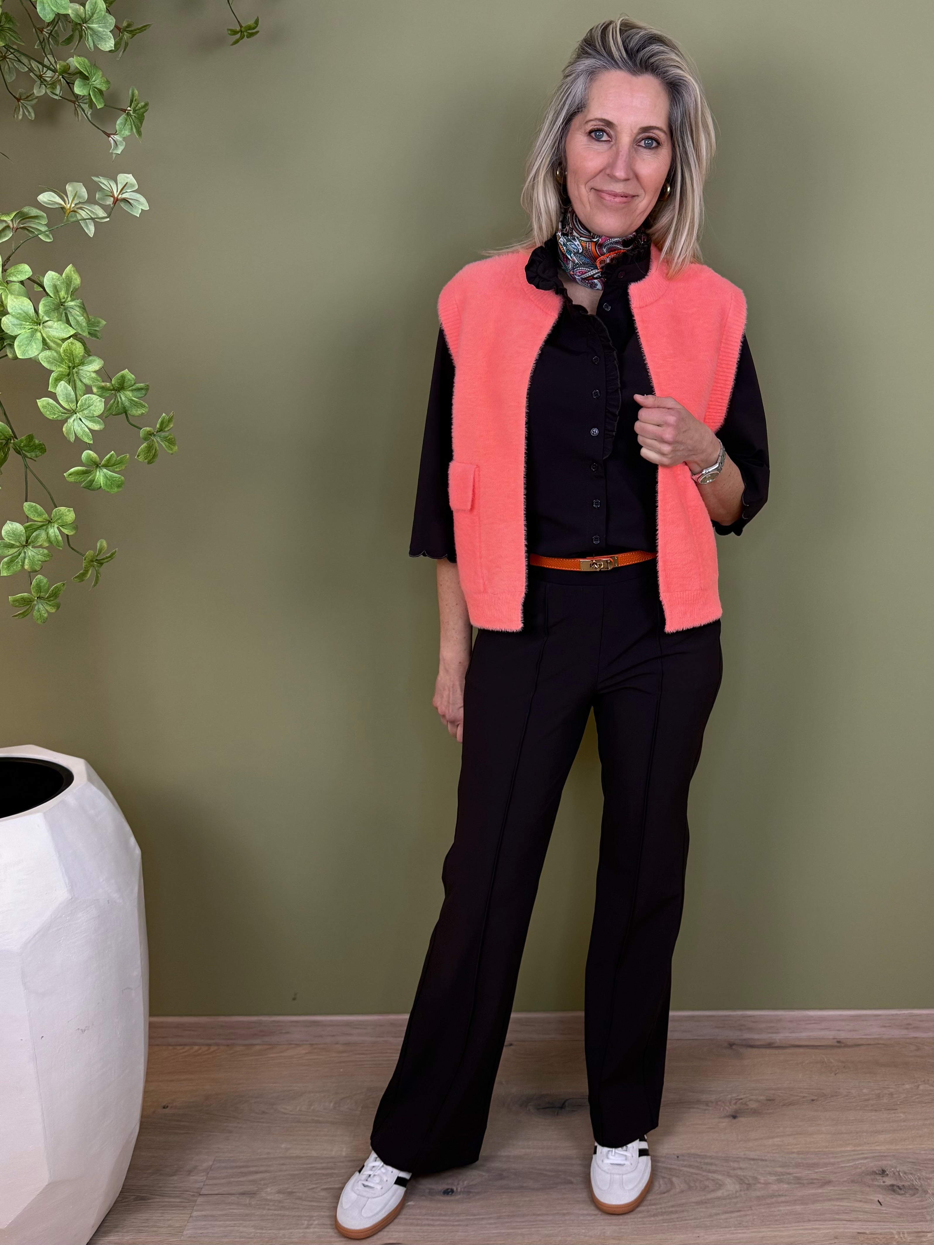 Triple Nine - Travel Blouse Chloé Donkerbruin - 5937 Blouse - Est Voilà