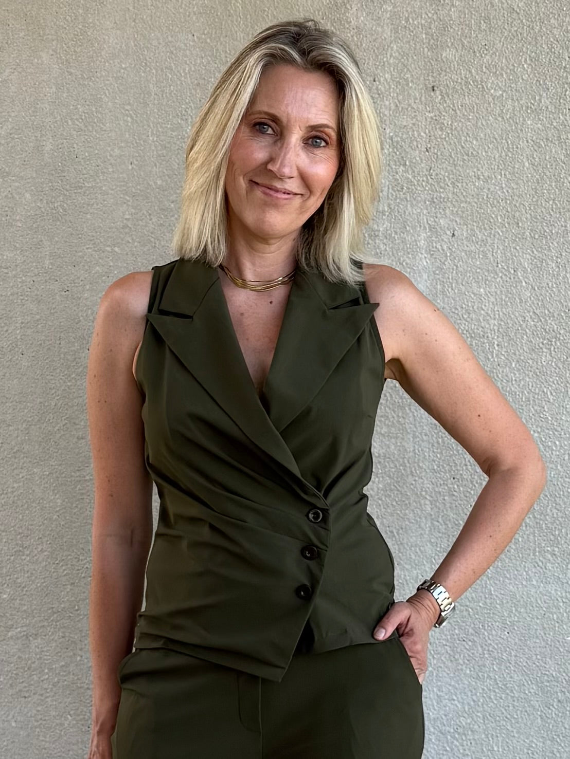 Triple Nine - Travel Gilet Maya Olijfgroen - 92417 Blazer - Est Voilà