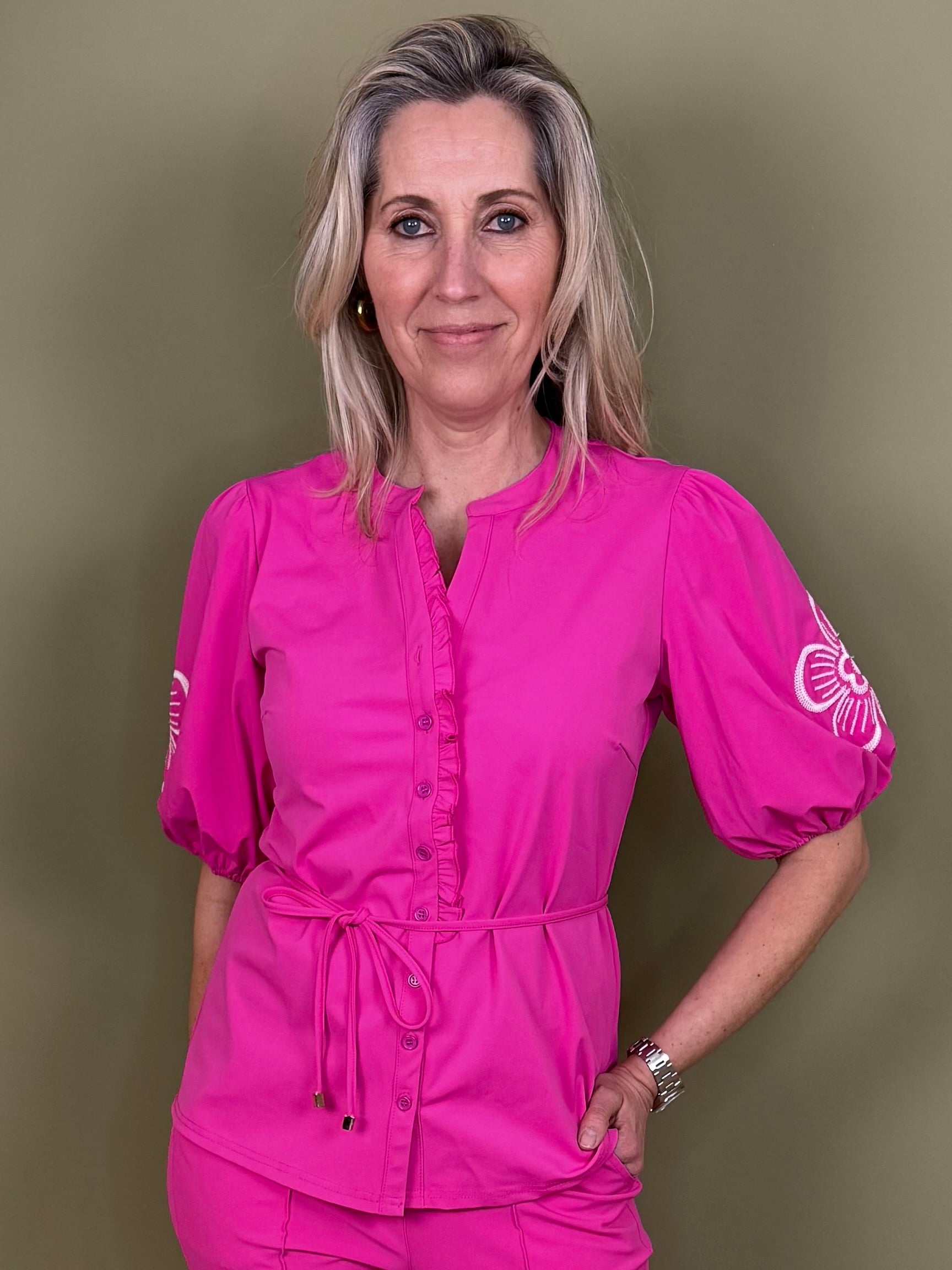 Triple Nine - Travel Blouse Yana Fuchsia - 5943 blouse - Est Voilà
