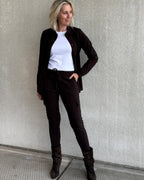 Triple Nine - Travel Blouse Mireille Donkerbruin - 4101 Blouse - Est Voilà