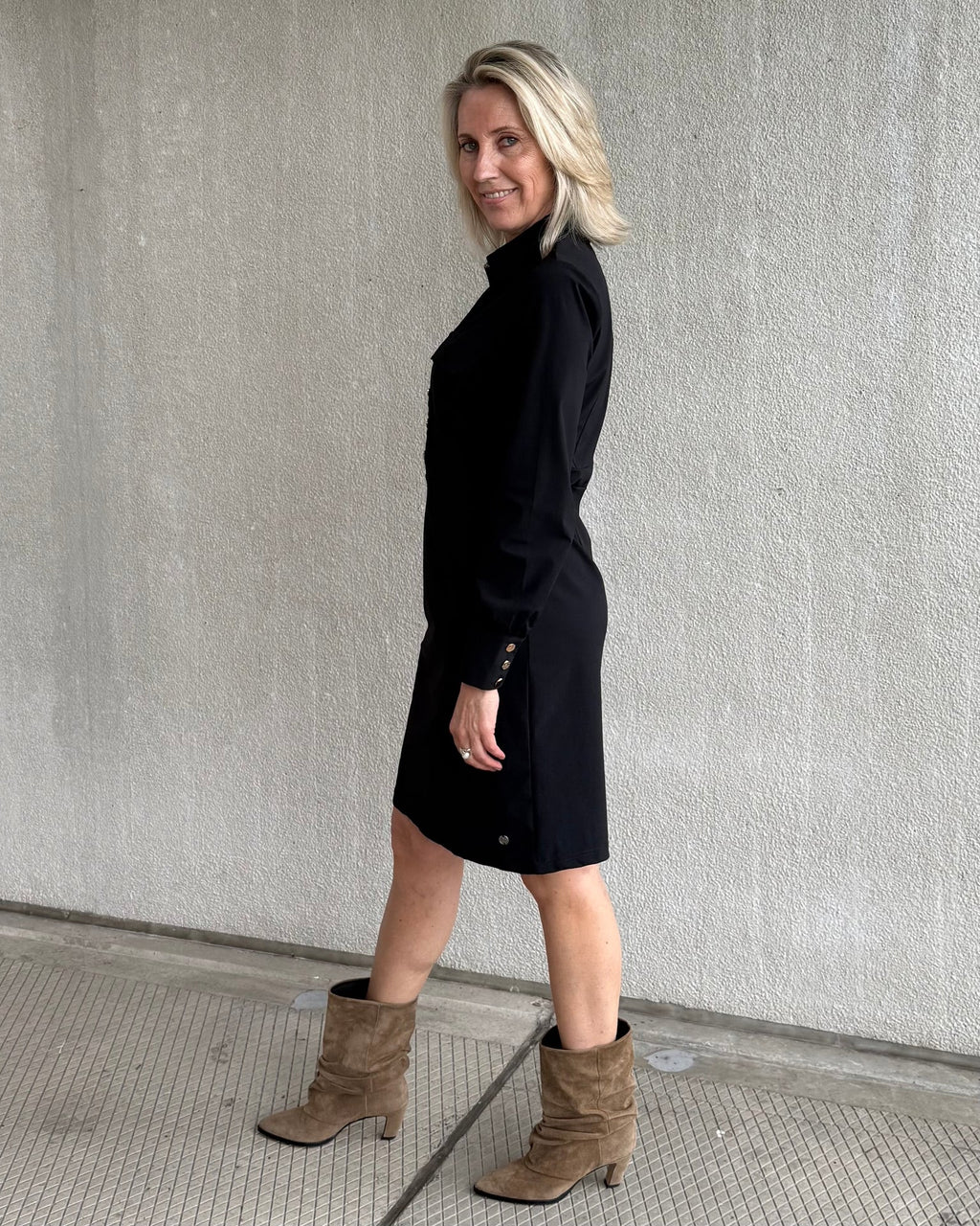 Triple Nine - Travel Jurk Melin Zwart - 51810 Jurk - Est Voilà