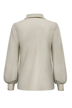 Triple Nine - Travel Top Raphaella Beige - 6929 Blouse - Est Voilà