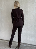 Triple Nine - Travel Blouse Mireille Donkerbruin - 4101 Blouse - Est Voilà