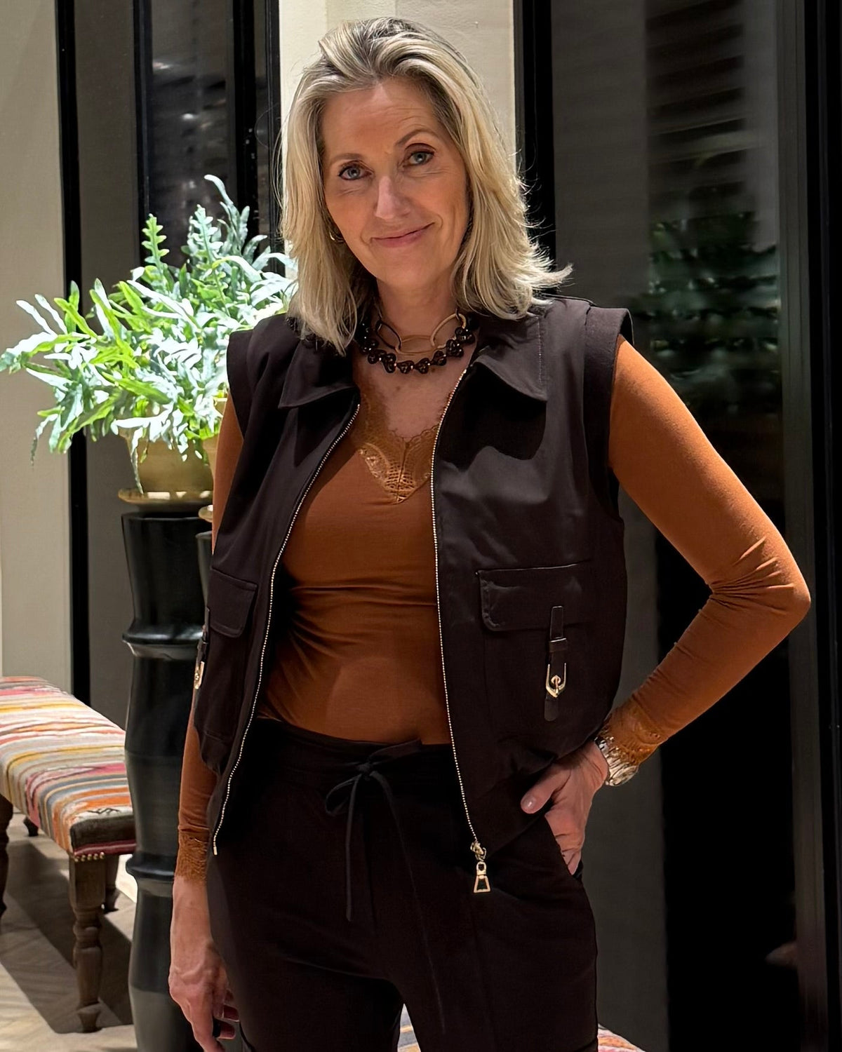 Triple Nine - Bodywarmer Joly Donkerbruin - 92420 Jas - Est Voilà