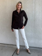 Triple Nine - Travel Blouse Mireille Donkerbruin - 4101 Blouse - Est Voilà