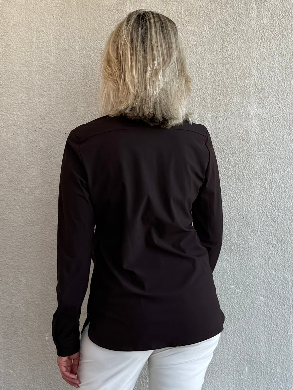 Triple Nine - Travel Blouse Mireille Donkerbruin - 4101 Blouse - Est Voilà