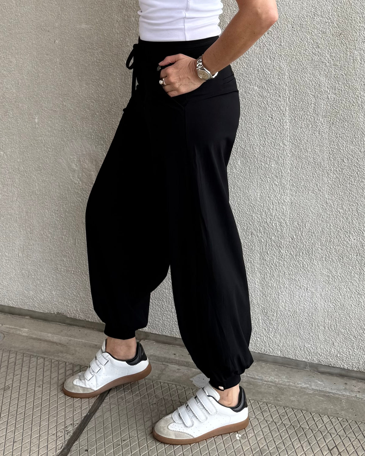 Triple Nine - Travel Broek Balloon Zwart - 3004 Broek - Est Voilà