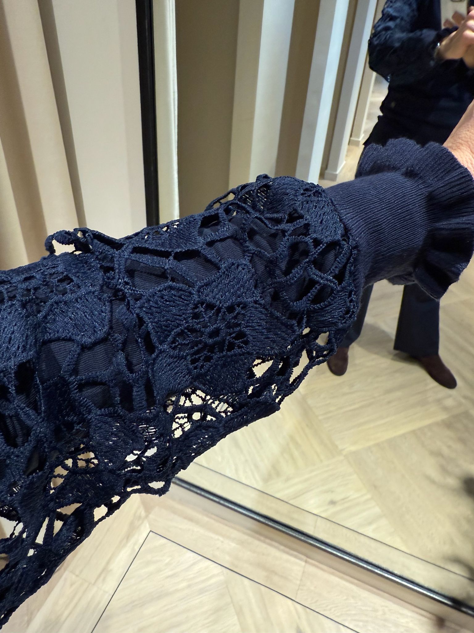 Triple Nine - Trui Louise Navy - 9006 trui - Est Voilà